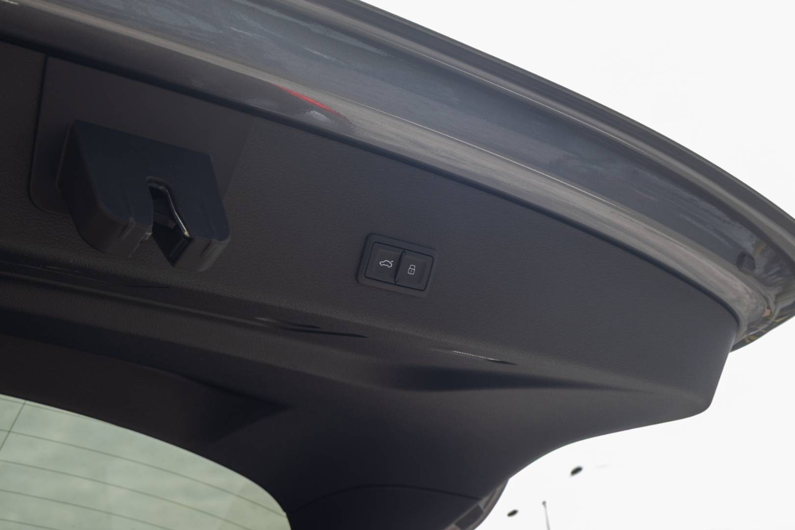 Audi E-tron 55 Quattro Sportback 2x S-LINE – Obrázok 13