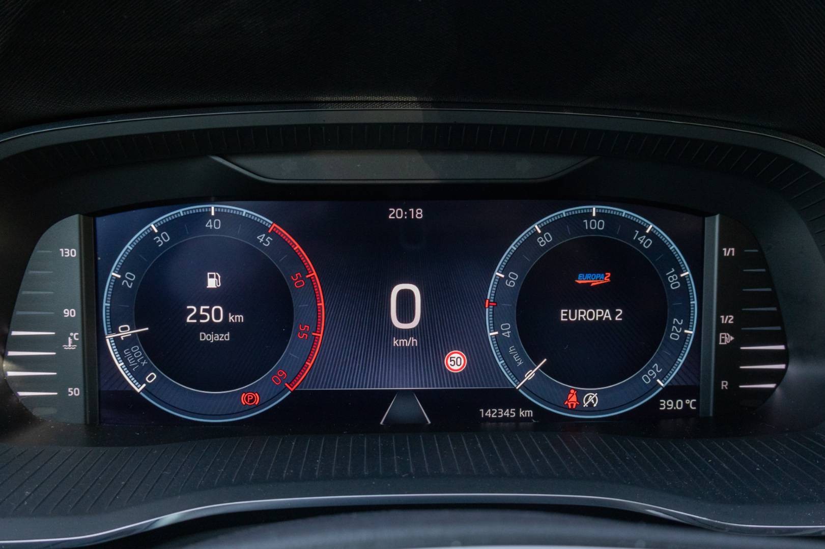 Škoda Octavia Combi 2.0 TDI SCR Ambition – Obrázok 17