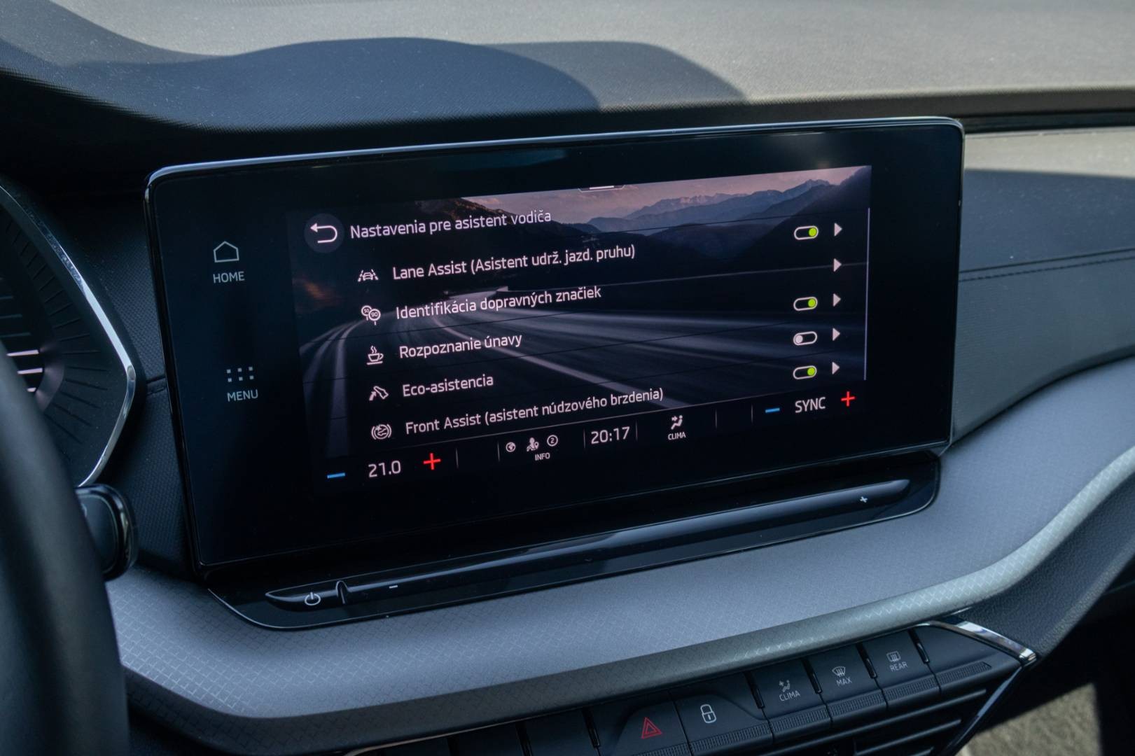 Škoda Octavia Combi 2.0 TDI SCR Ambition – Obrázok 23