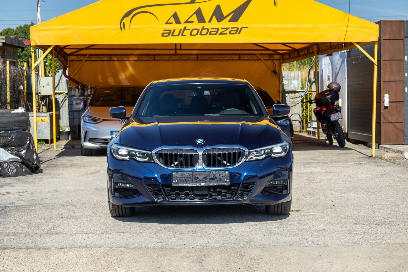 BMW Rad 3 330e G20 PHEV A/T -NEBÚRANÉ – Obrázok 2