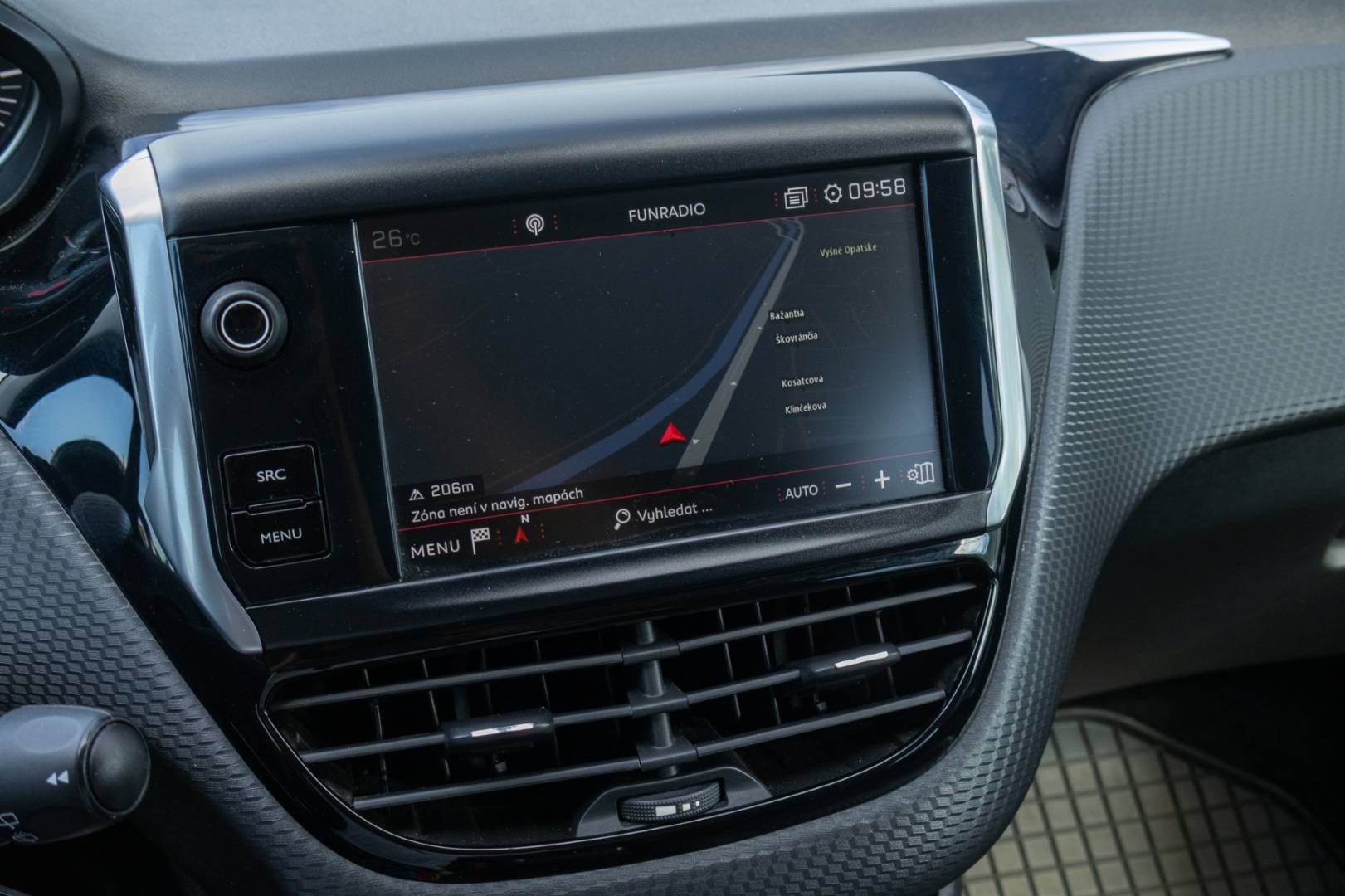 Peugeot 2008 1.2 PureTech 110 S&S GT Line A/T – Obrázok 18