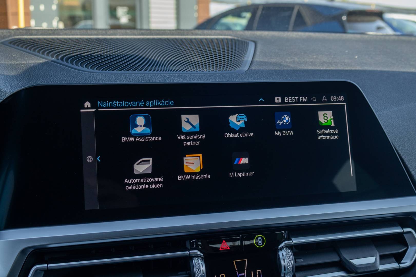 BMW Rad 3 330e G20 PHEV A/T -NEBÚRANÉ – Obrázok 26