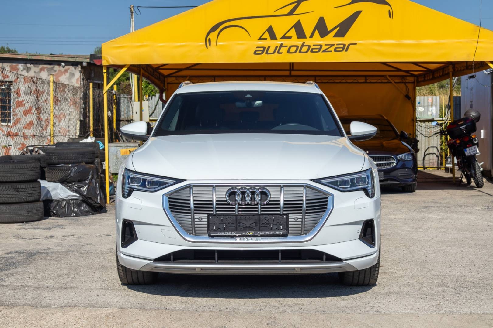 Audi E-tron 55 Quattro S-LINE -NEBÚRANÉ – Obrázok 3
