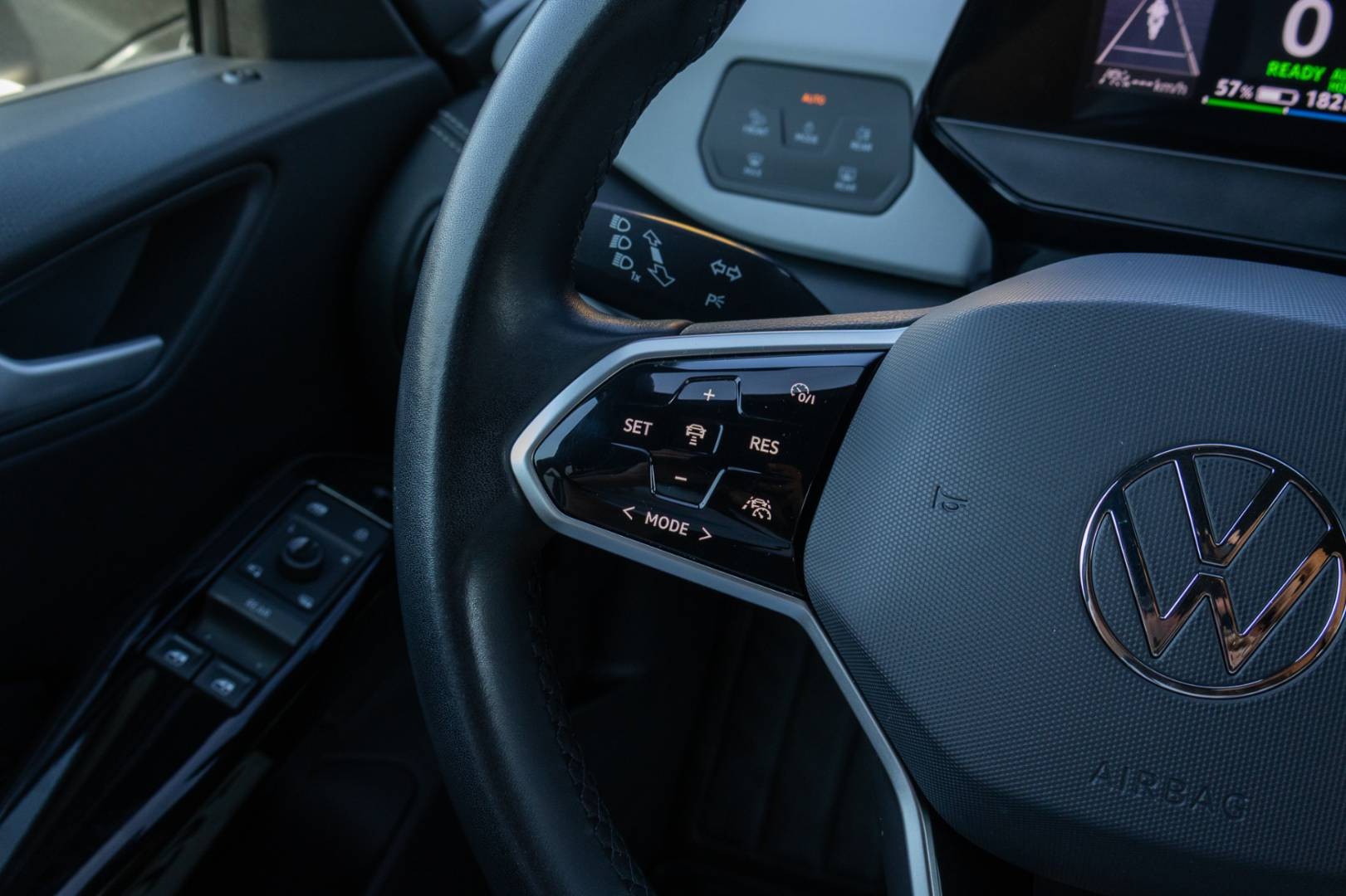 Volkswagen ID.3 58kWh MAX - NEBÚRANÉ / SK Pôvod / 1.Majiteľ / DPH – Obrázok 16