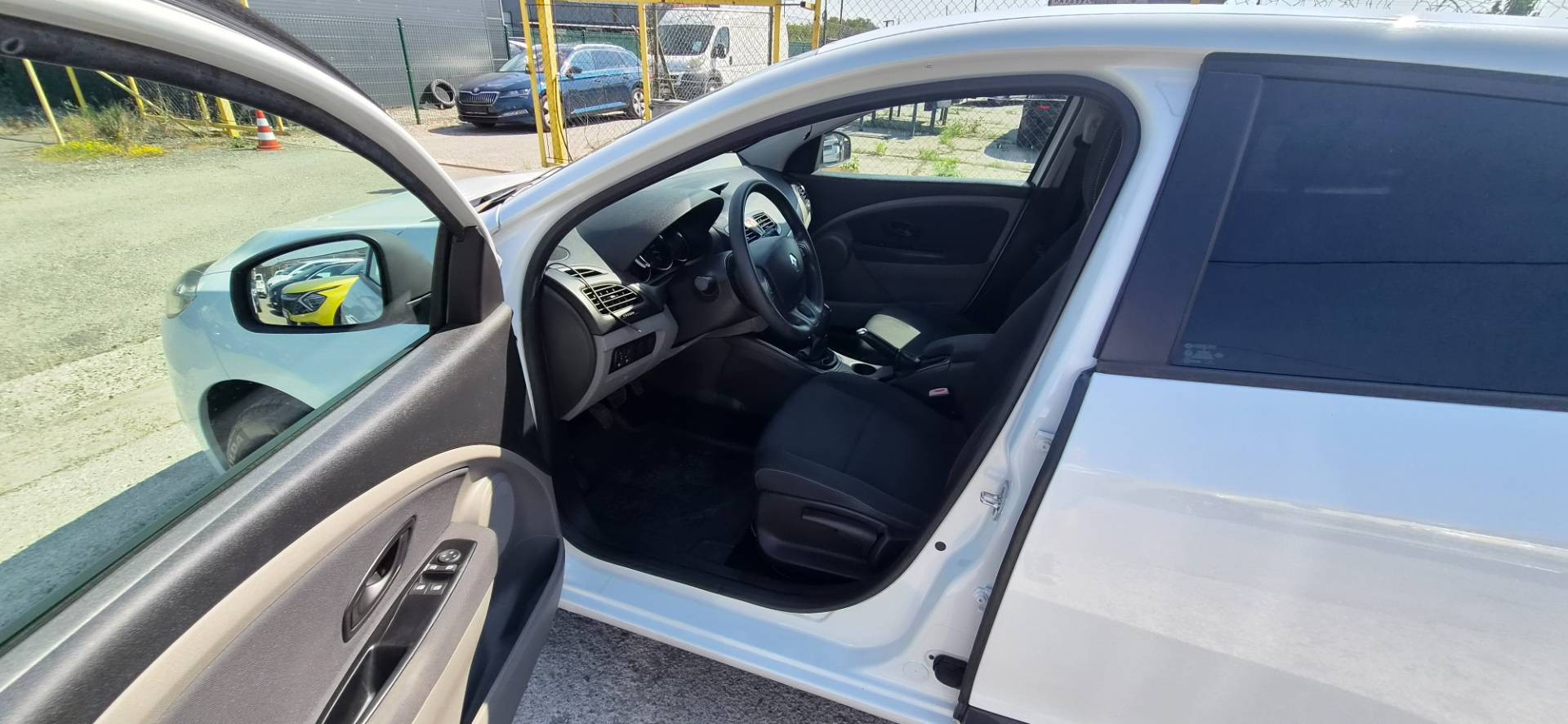 Renault Mégane 1.6 16V Expression – Obrázok 7