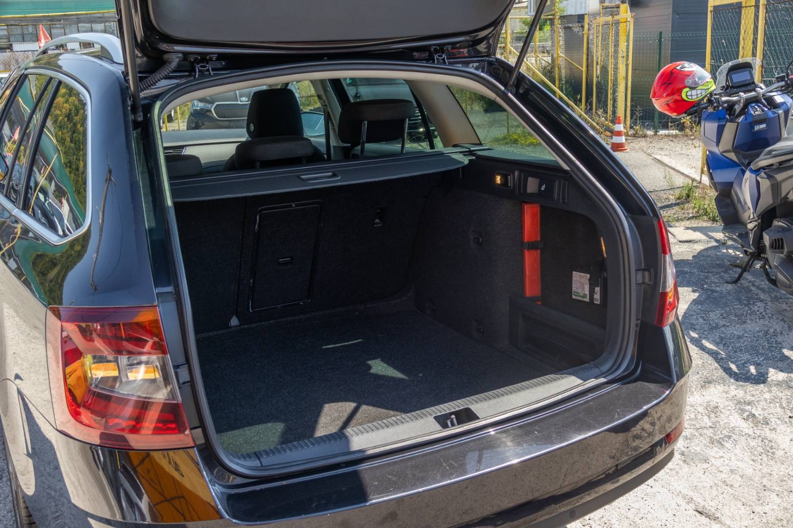 Škoda Octavia Combi 1.6 TDI 115k Style EU6 – Obrázok 9