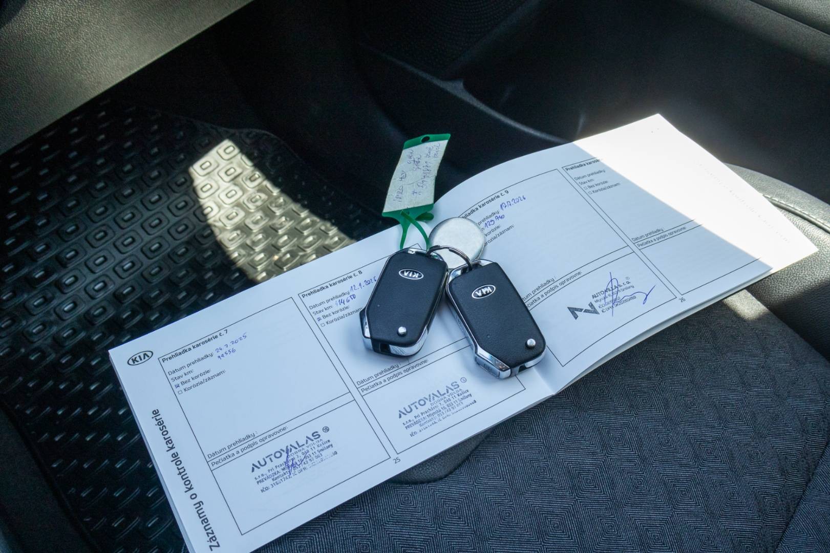 Kia Niro 1.6 GDi Hybrid Platinum A/T – Obrázok 26