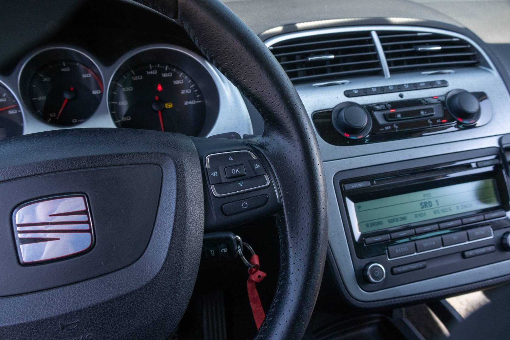 Seat Altea XL 2.0 TDI CR DPF Style DSG – Obrázok 16