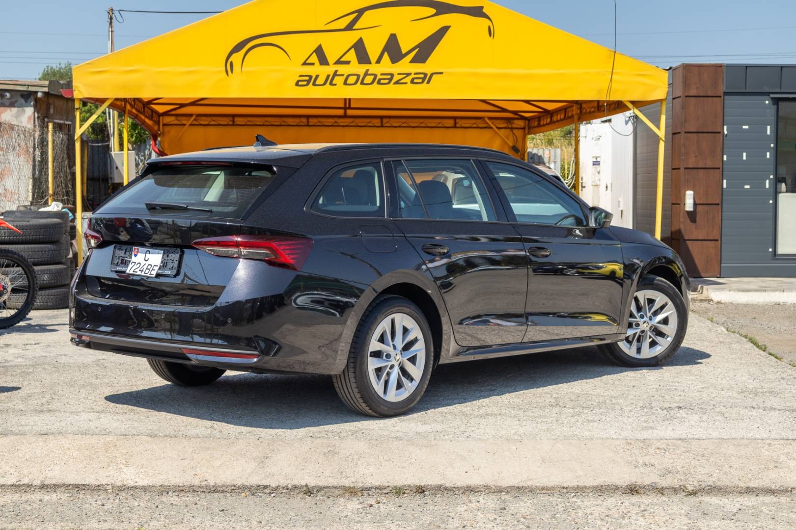 Škoda Octavia Combi 2.0 TDI DSG Selection+ / NEBÚRANÉ / Po servise – Obrázok 8