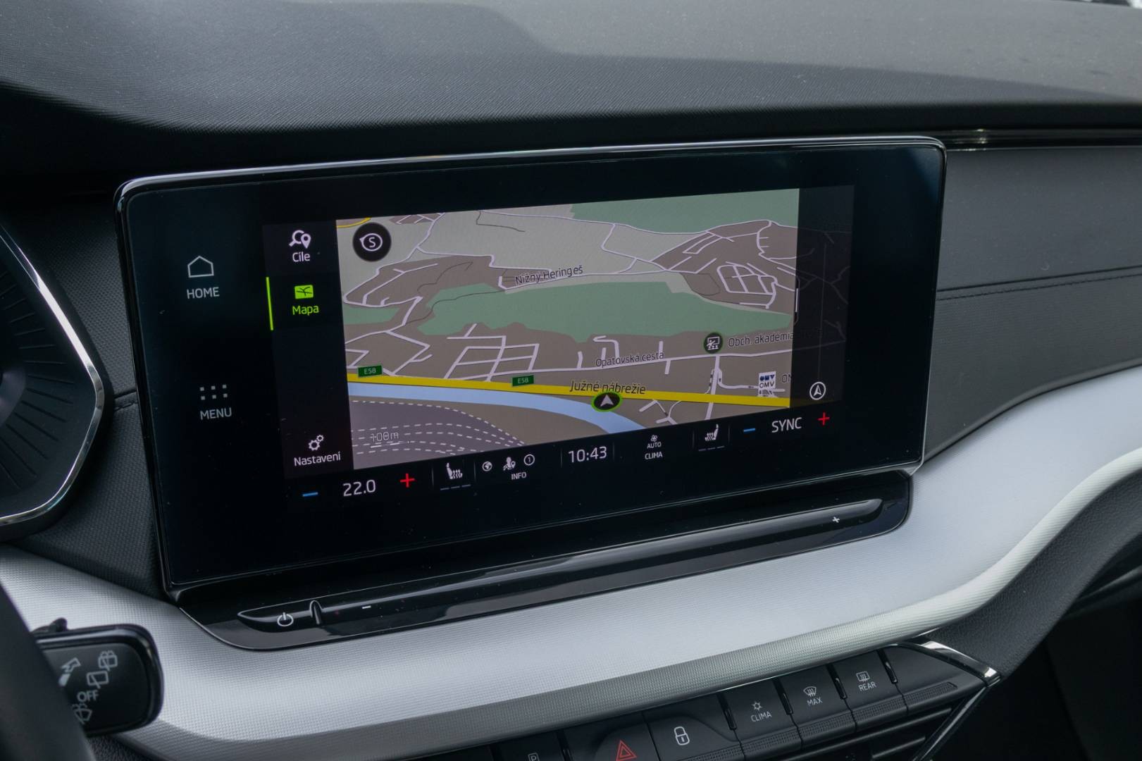 Škoda Octavia Combi 2.0 TDI SCR Clever DSG – Obrázok 23