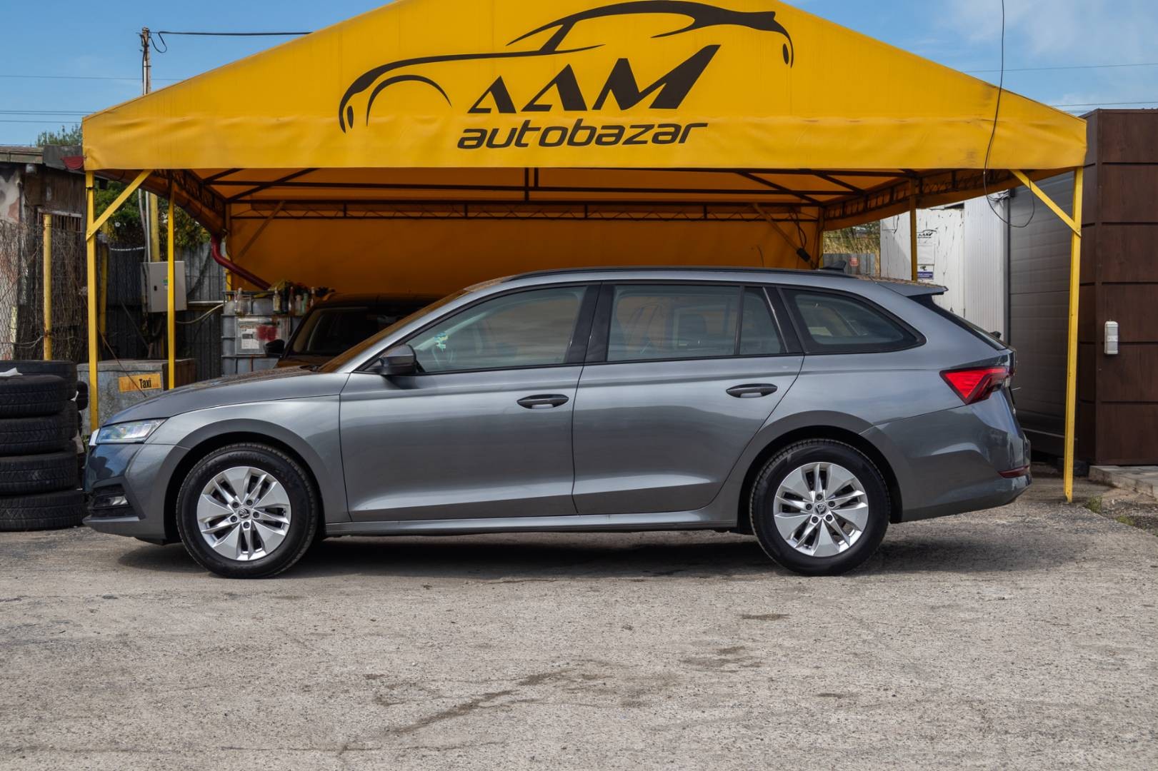 Škoda Octavia Combi 2.0 TDI SCR Ambition DSG – Obrázok 5