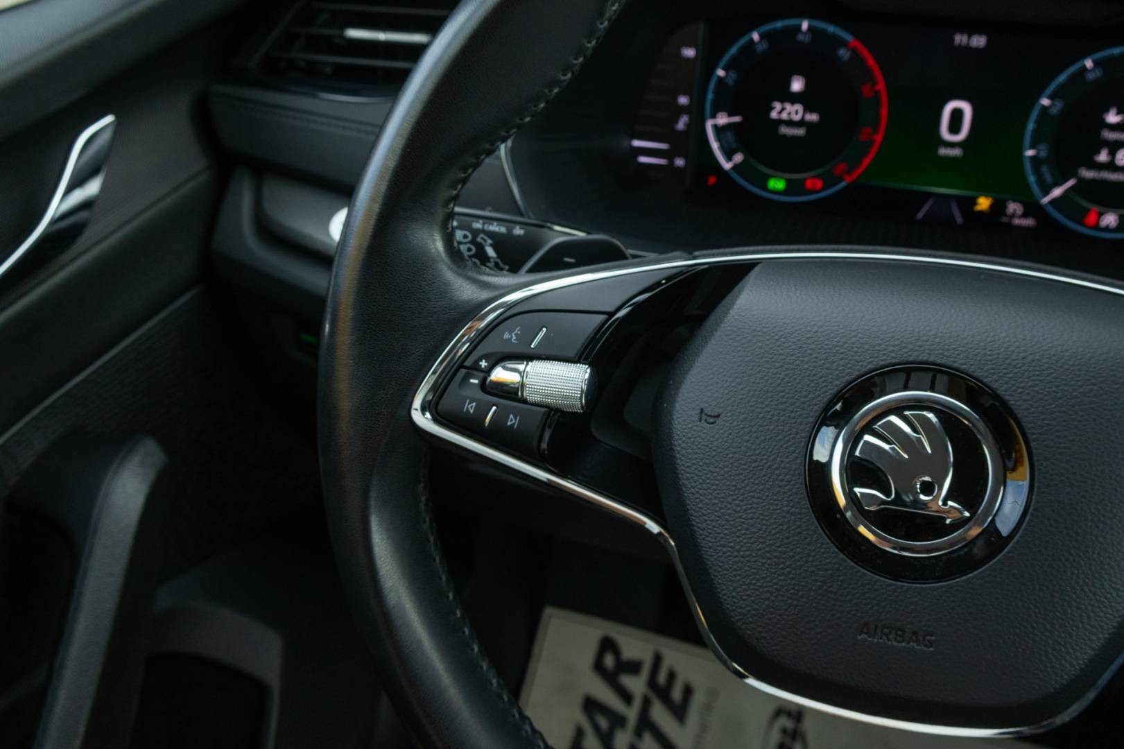 Škoda Octavia Combi 2.0 TDI SCR Ambition DSG – Obrázok 15