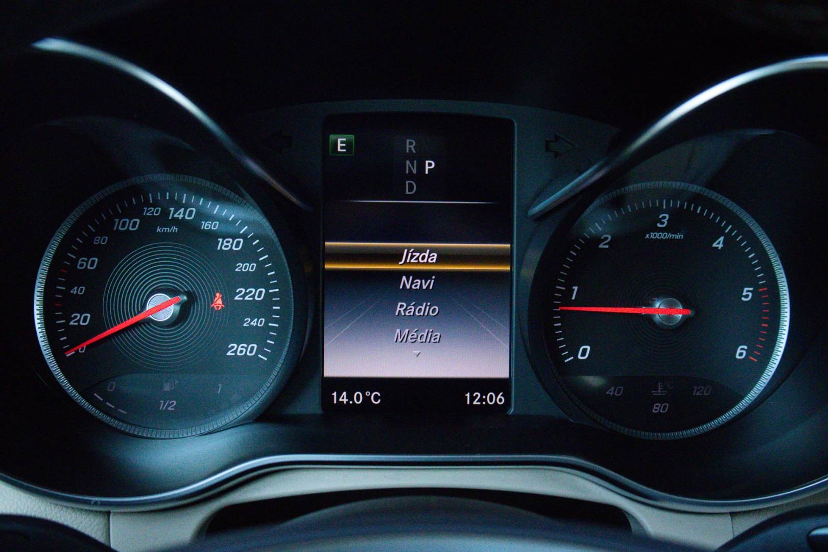 Mercedes-Benz GLC SUV 250d 4MATIC A/T – Obrázok 17