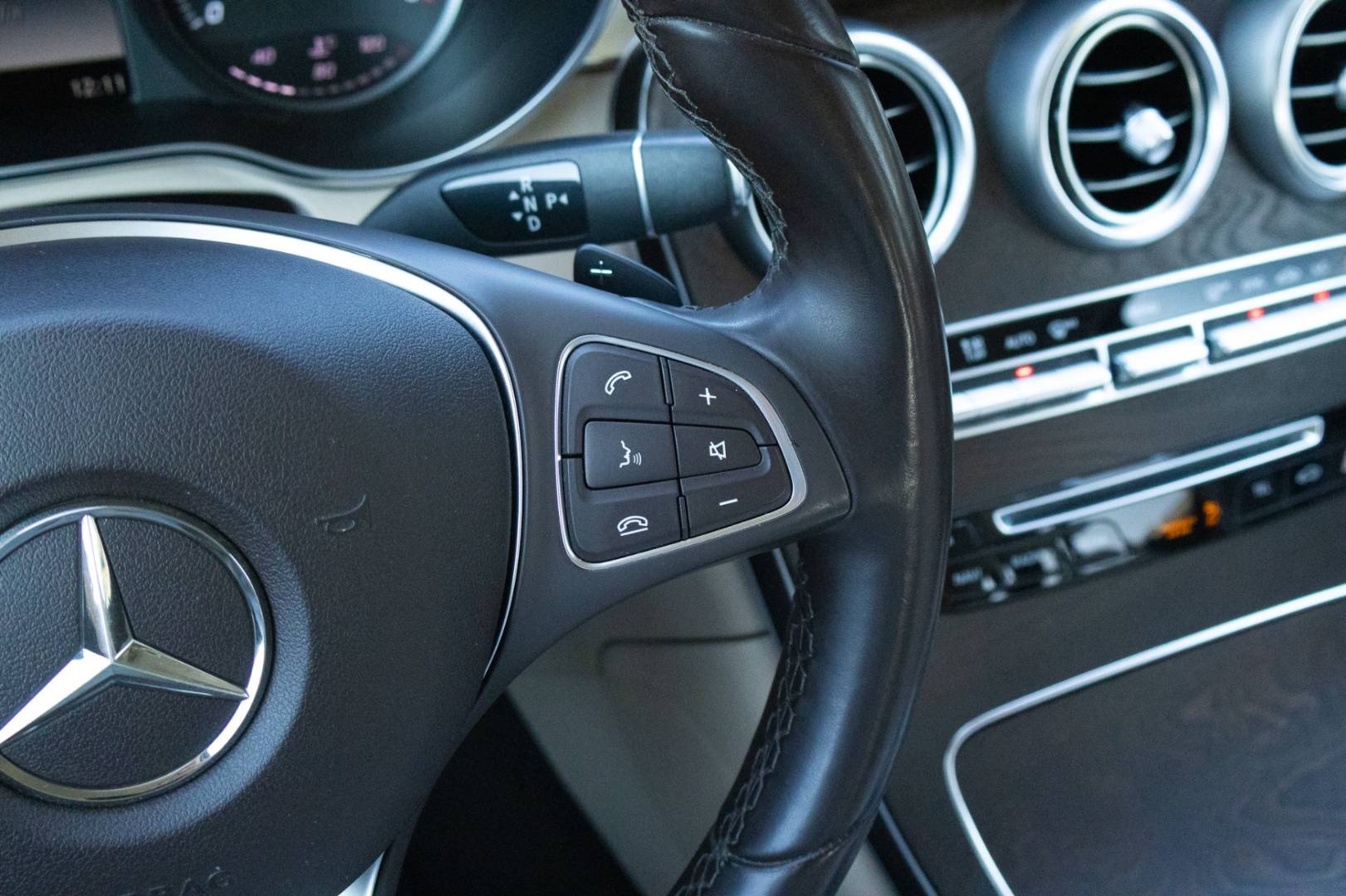 Mercedes-Benz GLC SUV 250d 4MATIC A/T – Obrázok 18
