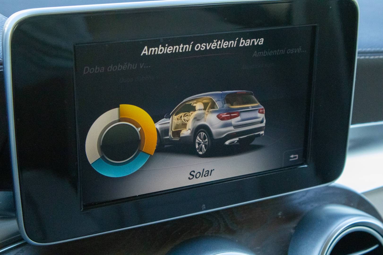 Mercedes-Benz GLC SUV 250d 4MATIC A/T – Obrázok 19