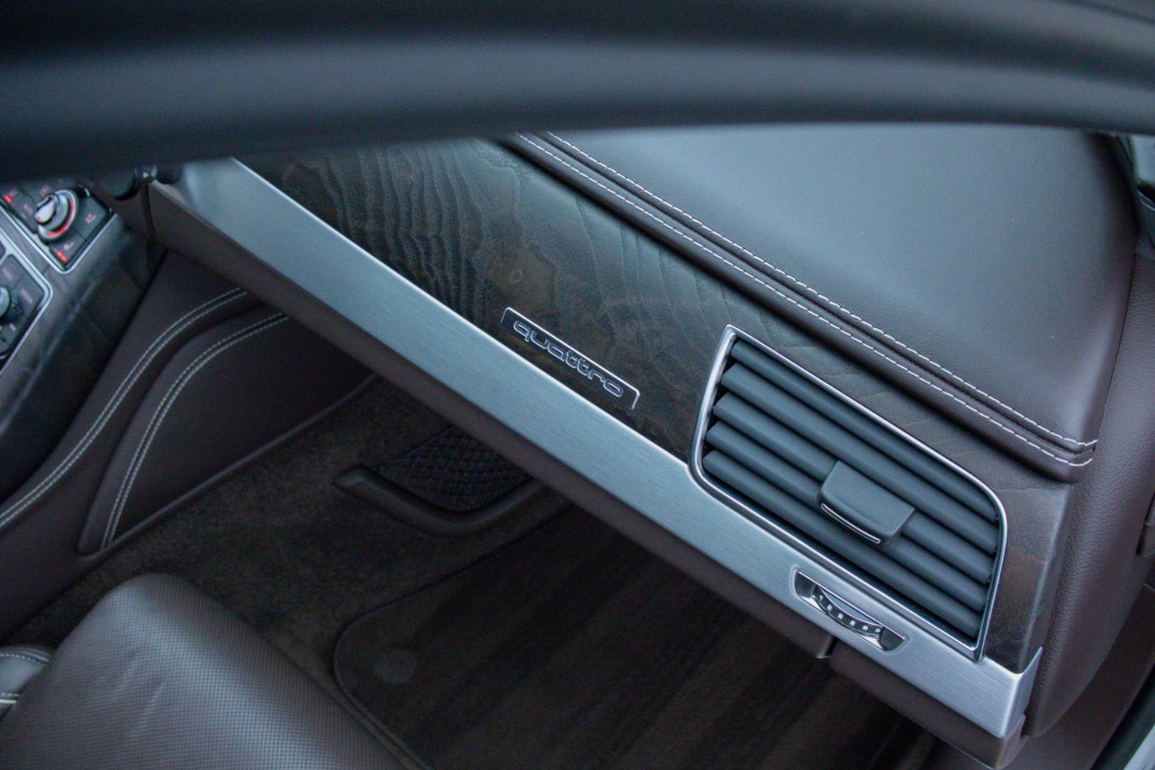Audi A8 3.0 TDI quattro-po servise,TV,masáž,odvetrávanie,20",soft-close,TOP stav – Obrázok 45