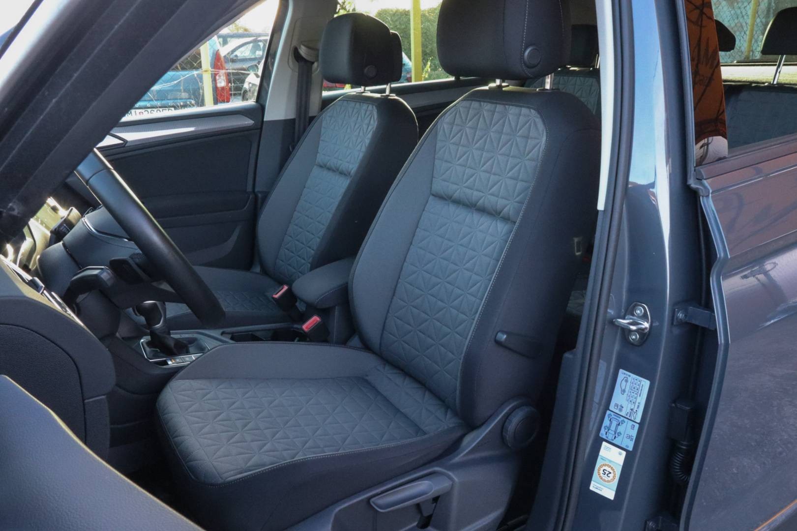 Volkswagen Tiguan 2.0 TDI EVO Life DSG – Obrázok 11