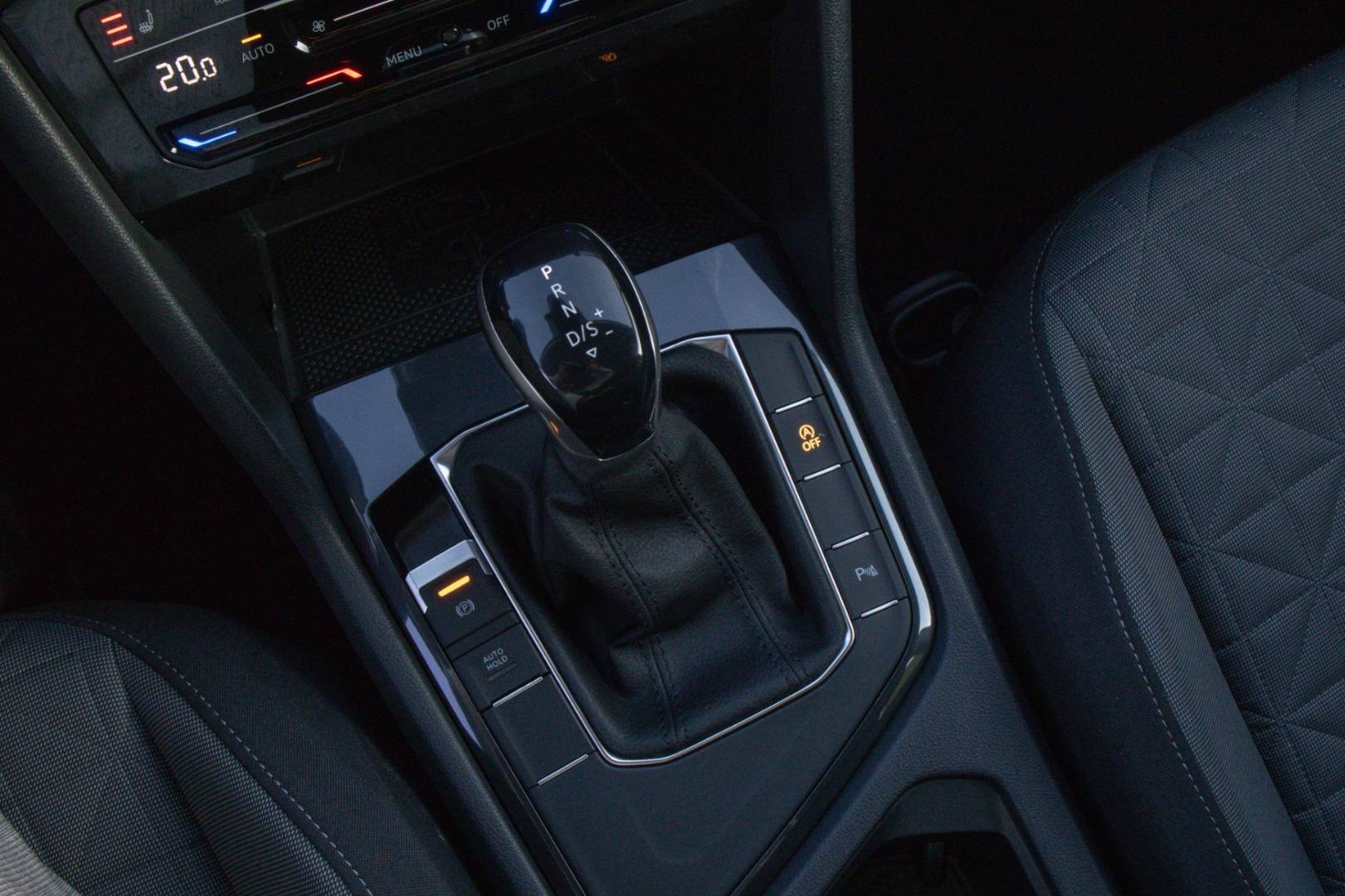 Volkswagen Tiguan 2.0 TDI EVO Life DSG – Obrázok 25