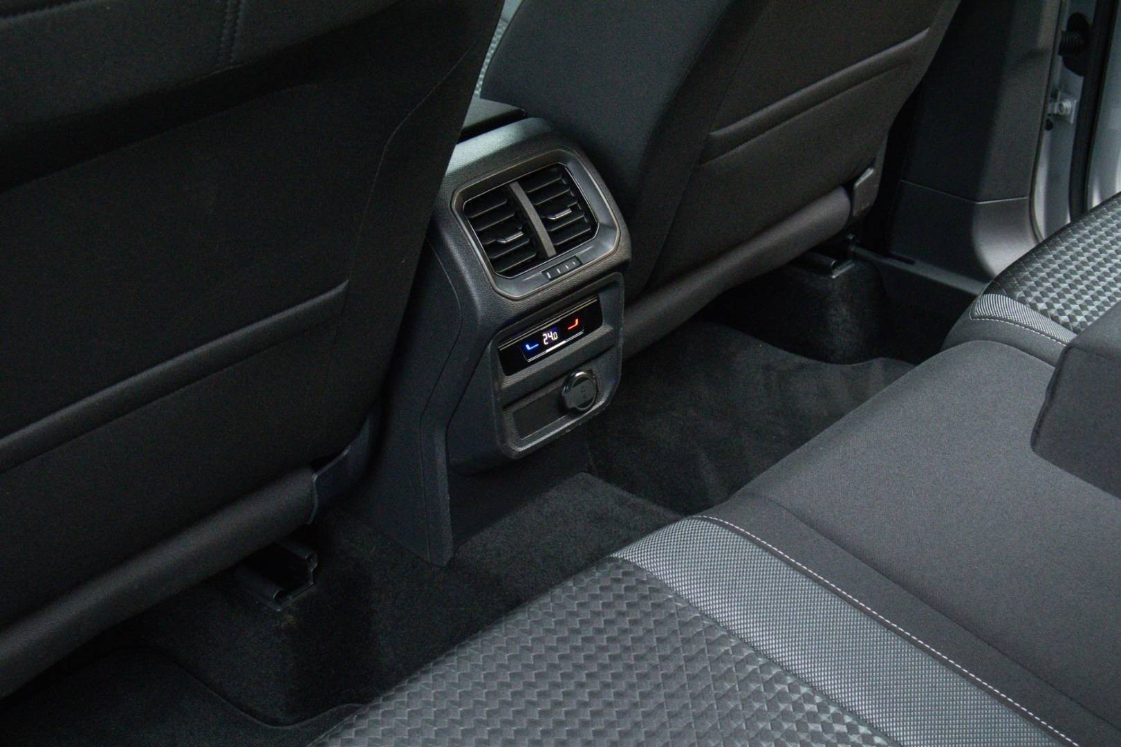 Volkswagen Tiguan 2.0 TDI EVO Life DSG – Obrázok 12