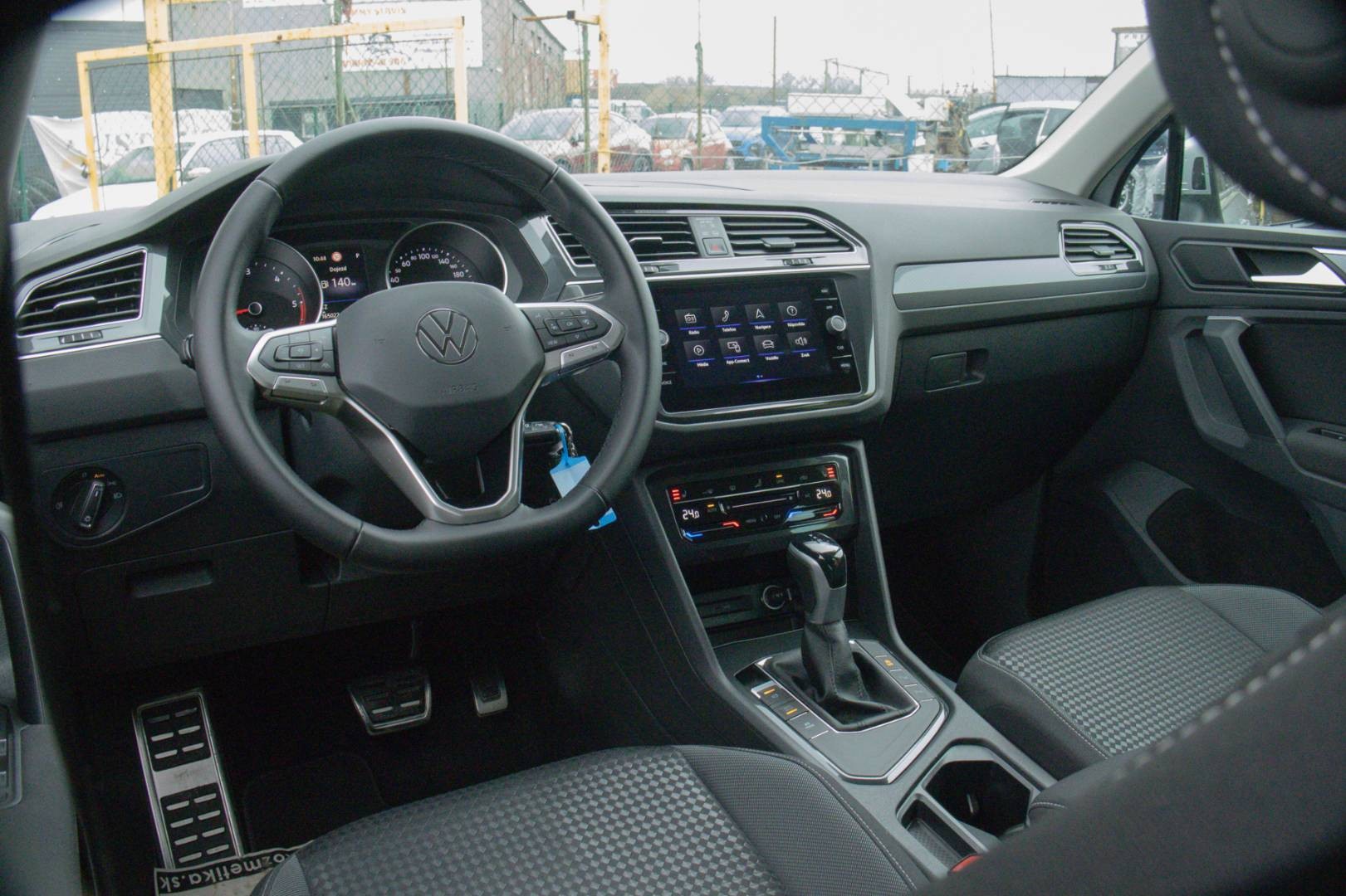 Volkswagen Tiguan 2.0 TDI EVO Life DSG – Obrázok 17