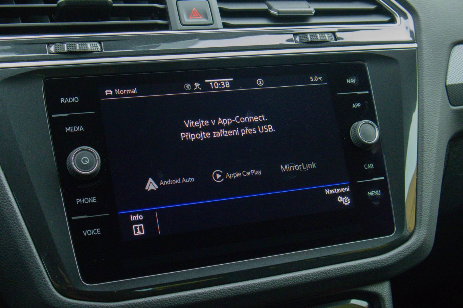 Volkswagen Tiguan 2.0 TDI EVO Life DSG – Obrázok 23