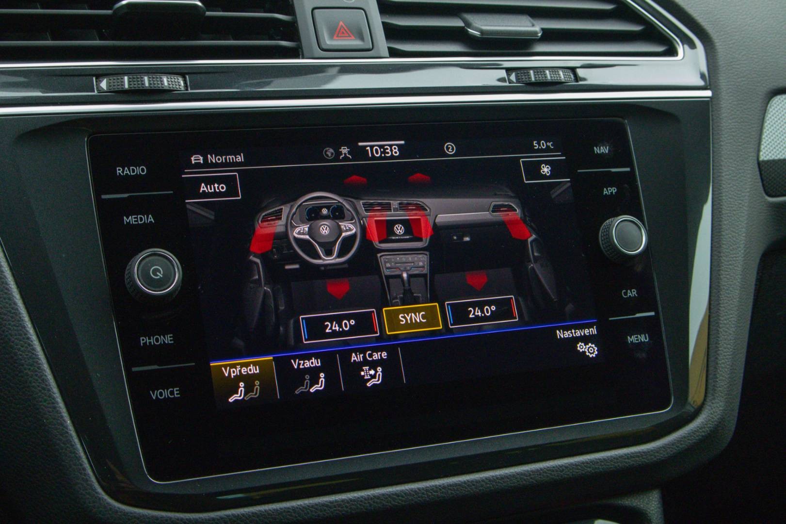 Volkswagen Tiguan 2.0 TDI EVO Life DSG – Obrázok 24