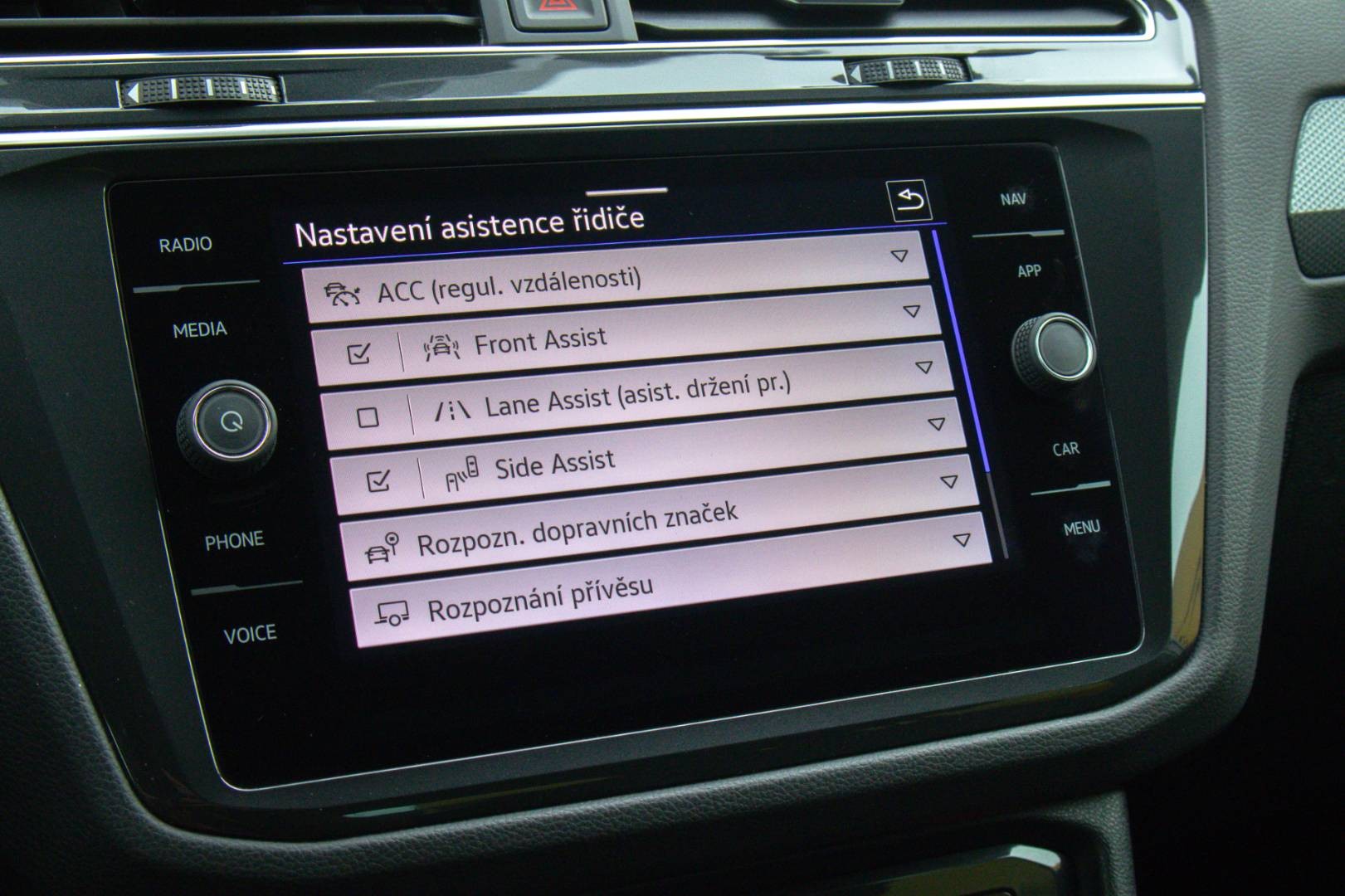 Volkswagen Tiguan 2.0 TDI EVO Life DSG – Obrázok 27