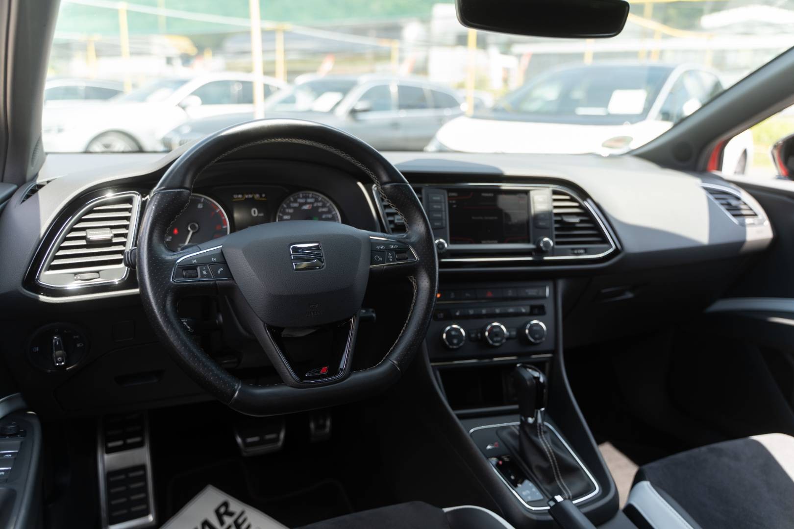 Seat Leon 2.0 TSI Cupra 290 DSG – Obrázok 14