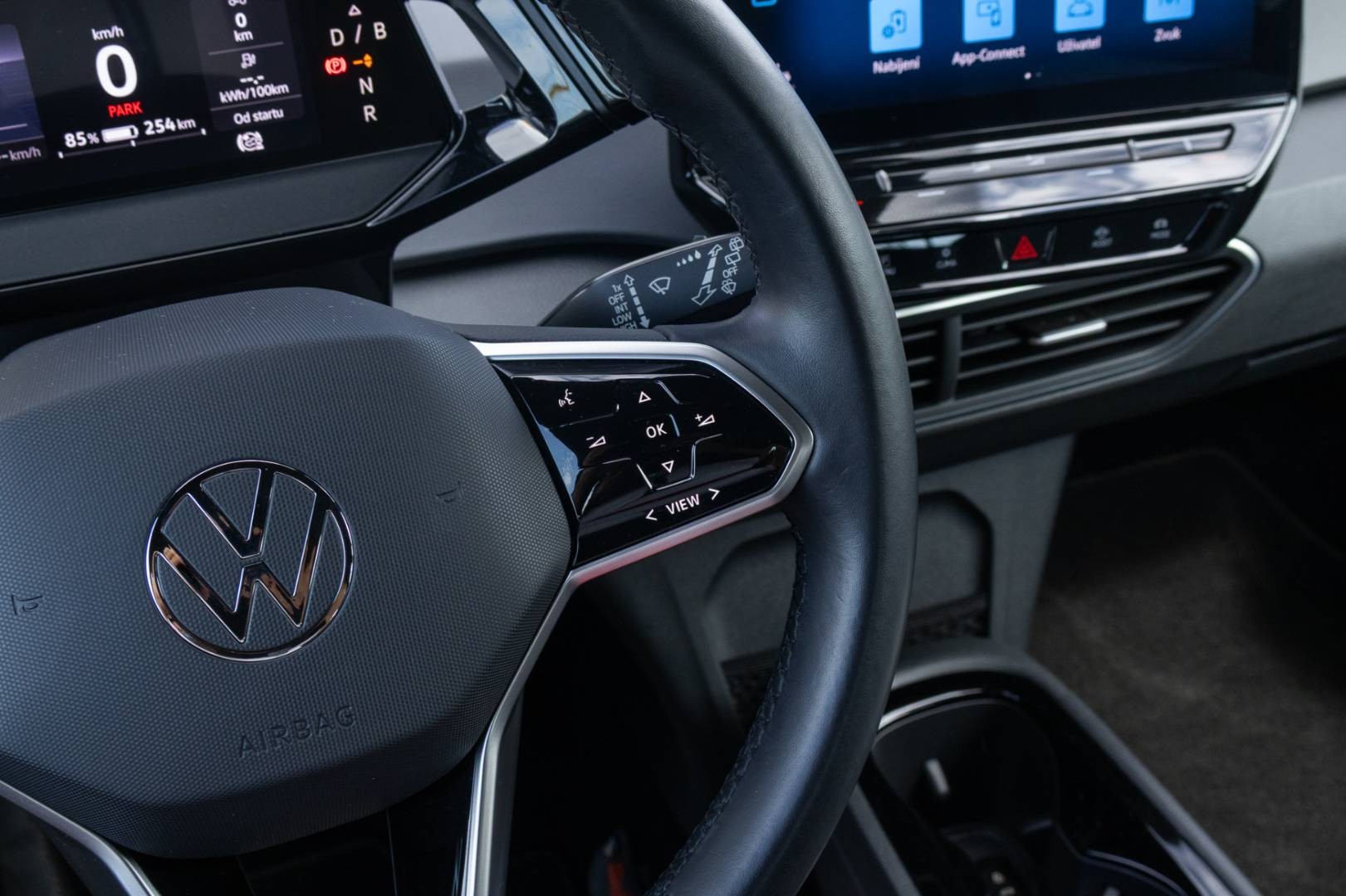 Volkswagen ID.3 58 kWh -NEBÚRANÉ – Obrázok 19