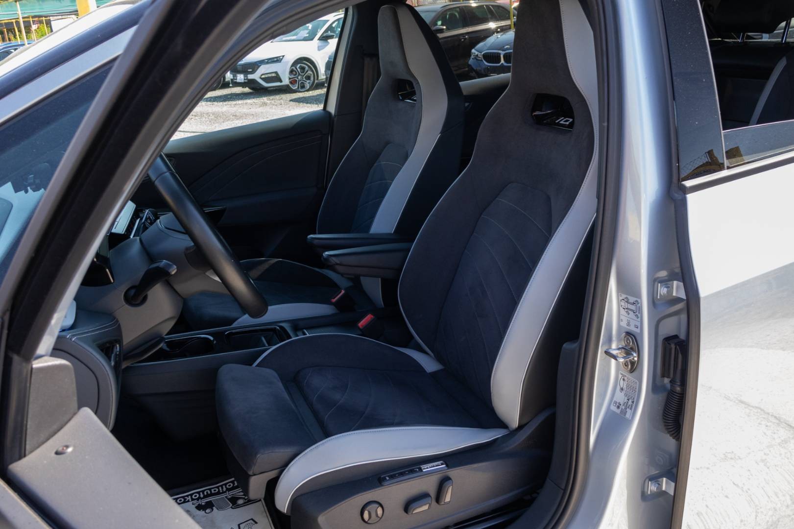 Volkswagen ID.3 58kWh MAX - NEBÚRANÉ / SK Pôvod / 1.Majiteľ / DPH – Obrázok 12