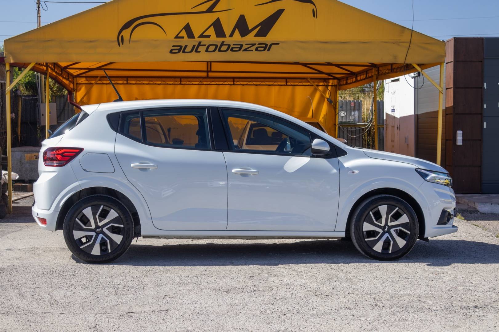 Dacia Sandero 1.0 TCe 100 ECO-G Essential – Obrázok 4