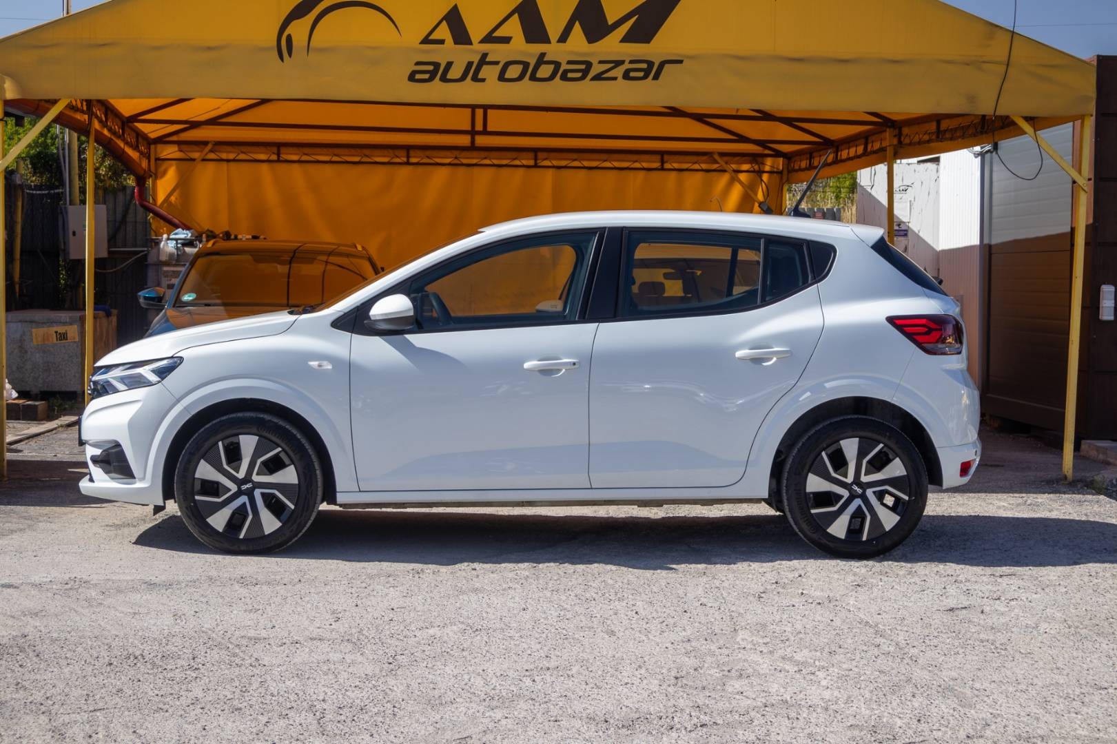 Dacia Sandero 1.0 TCe 100 ECO-G Essential – Obrázok 5