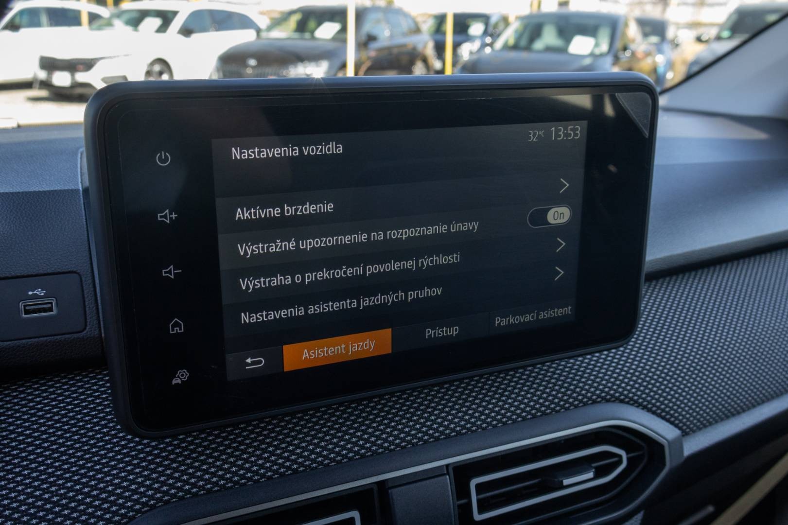 Dacia Sandero 1.0 TCe 100 ECO-G Essential – Obrázok 22