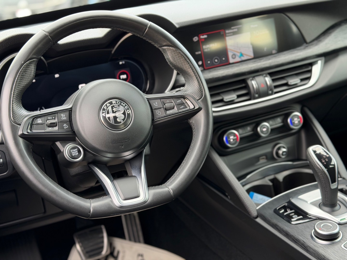 Alfa Romeo Stelvio 2.2 JTD Q4 A/T FACELIFT – Obrázok 13