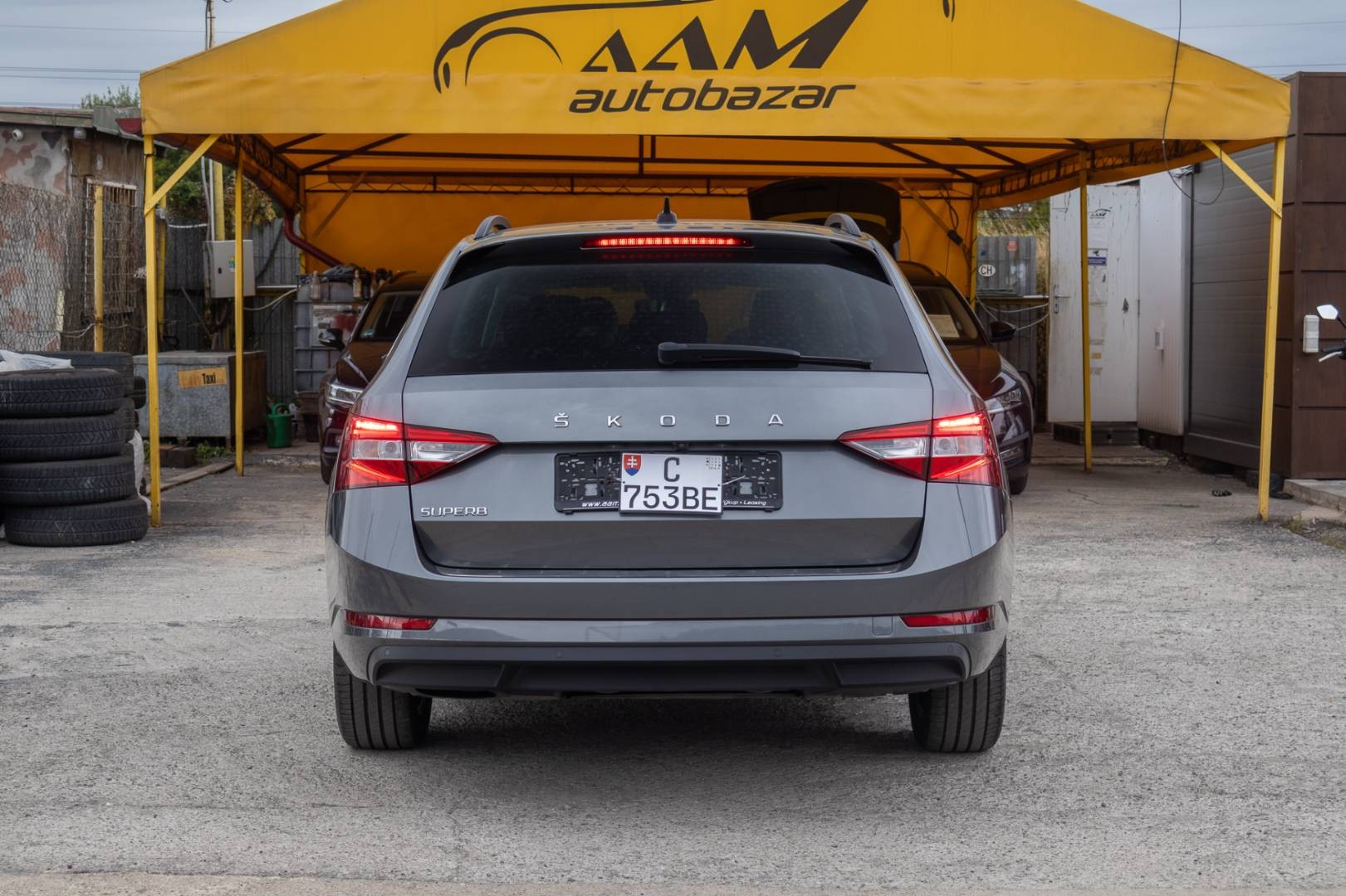 Škoda Superb Combi 2.0 TDI SCR Ambition+ DSG -NEBÚRANÉ – Obrázok 7