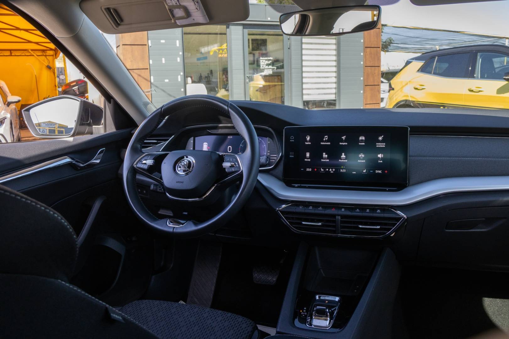 Škoda Octavia Combi 2.0 TDI SCR Style DSG – Obrázok 15