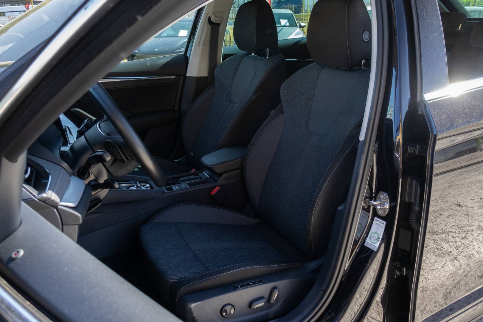 Škoda Octavia Combi 2.0 TDI SCR Style DSG – Obrázok 12