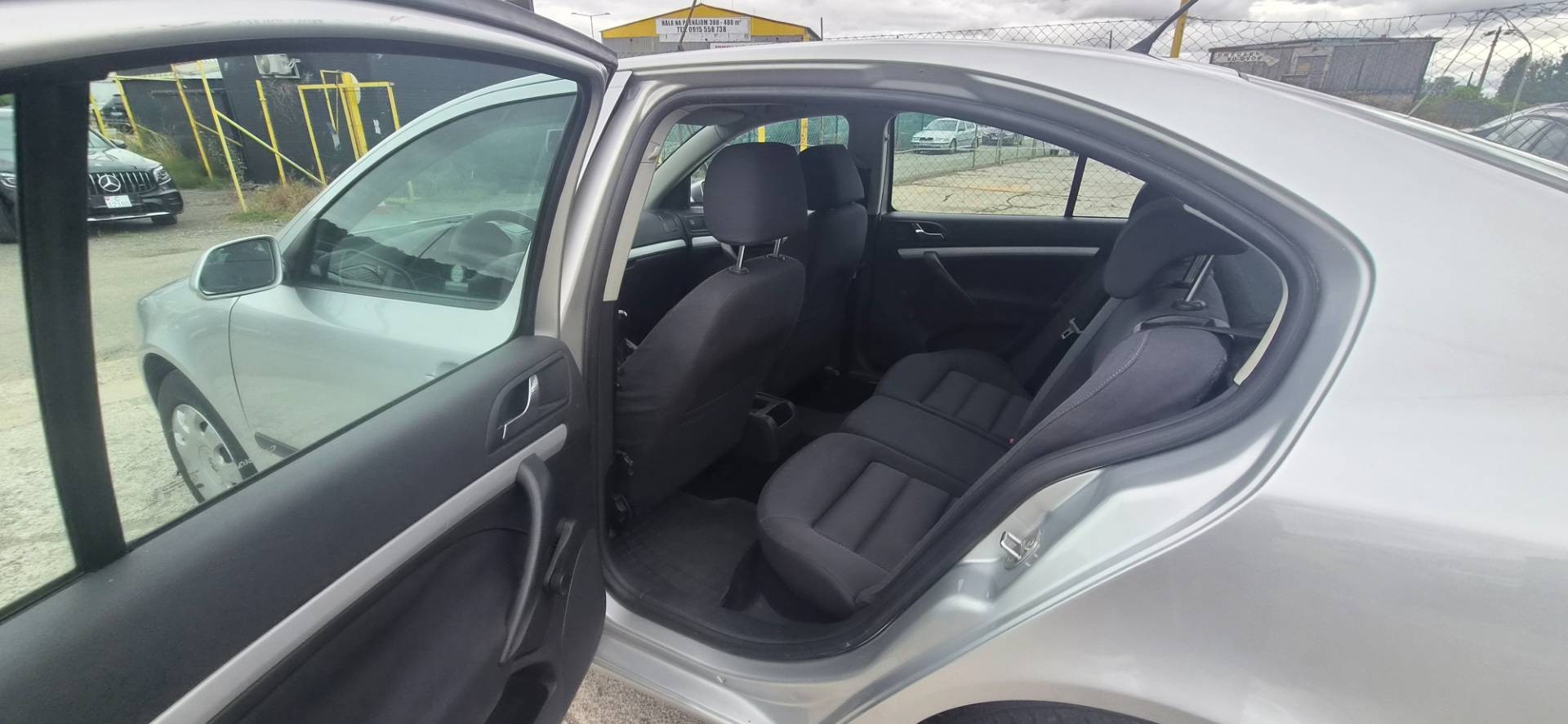 Škoda Octavia 1.9 TDI Ambiente – Obrázok 9