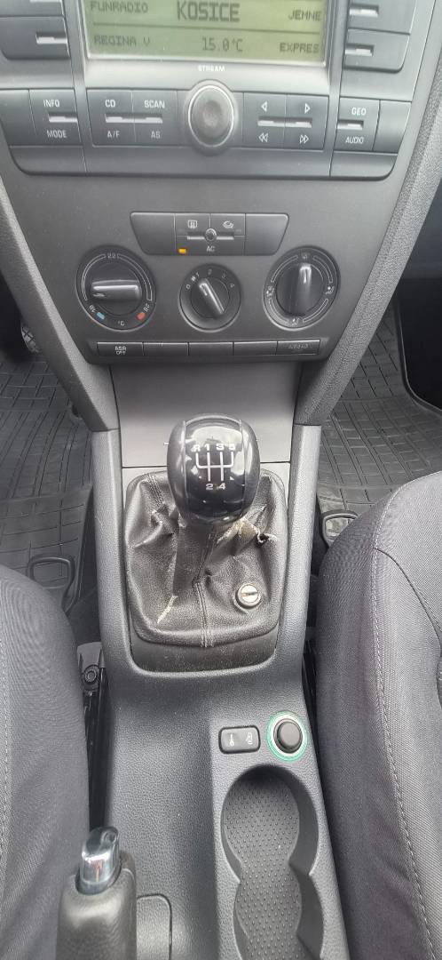 Škoda Octavia 1.9 TDI Ambiente – Obrázok 16