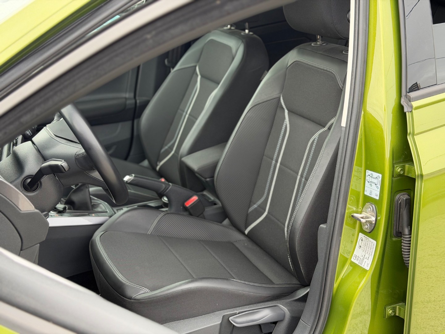 Volkswagen Taigo V ZÁRUKE- 1.0 TSI Style -NEBÚRANÉ – Obrázok 10