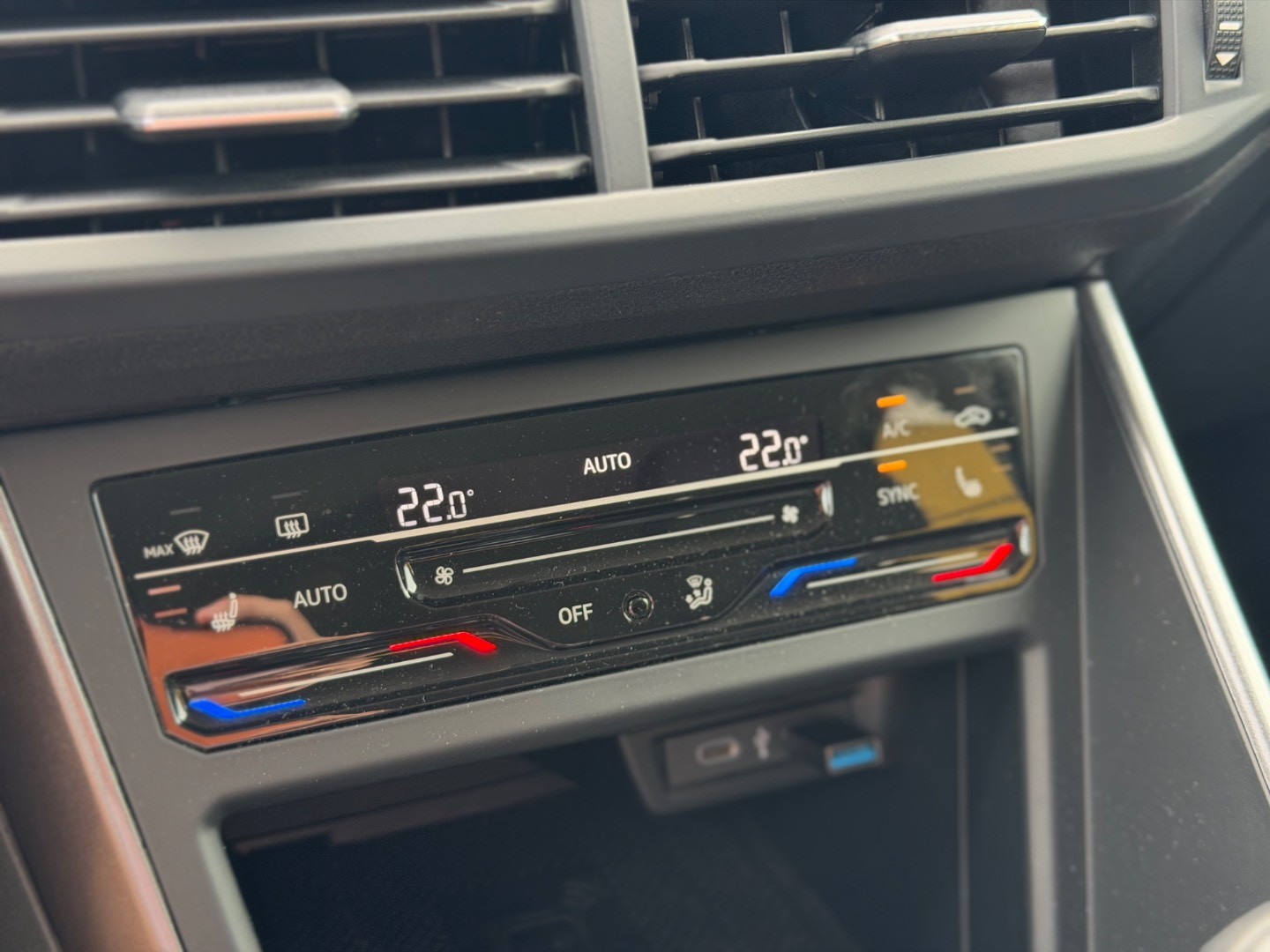 Volkswagen Taigo V ZÁRUKE- 1.0 TSI Style -NEBÚRANÉ – Obrázok 17