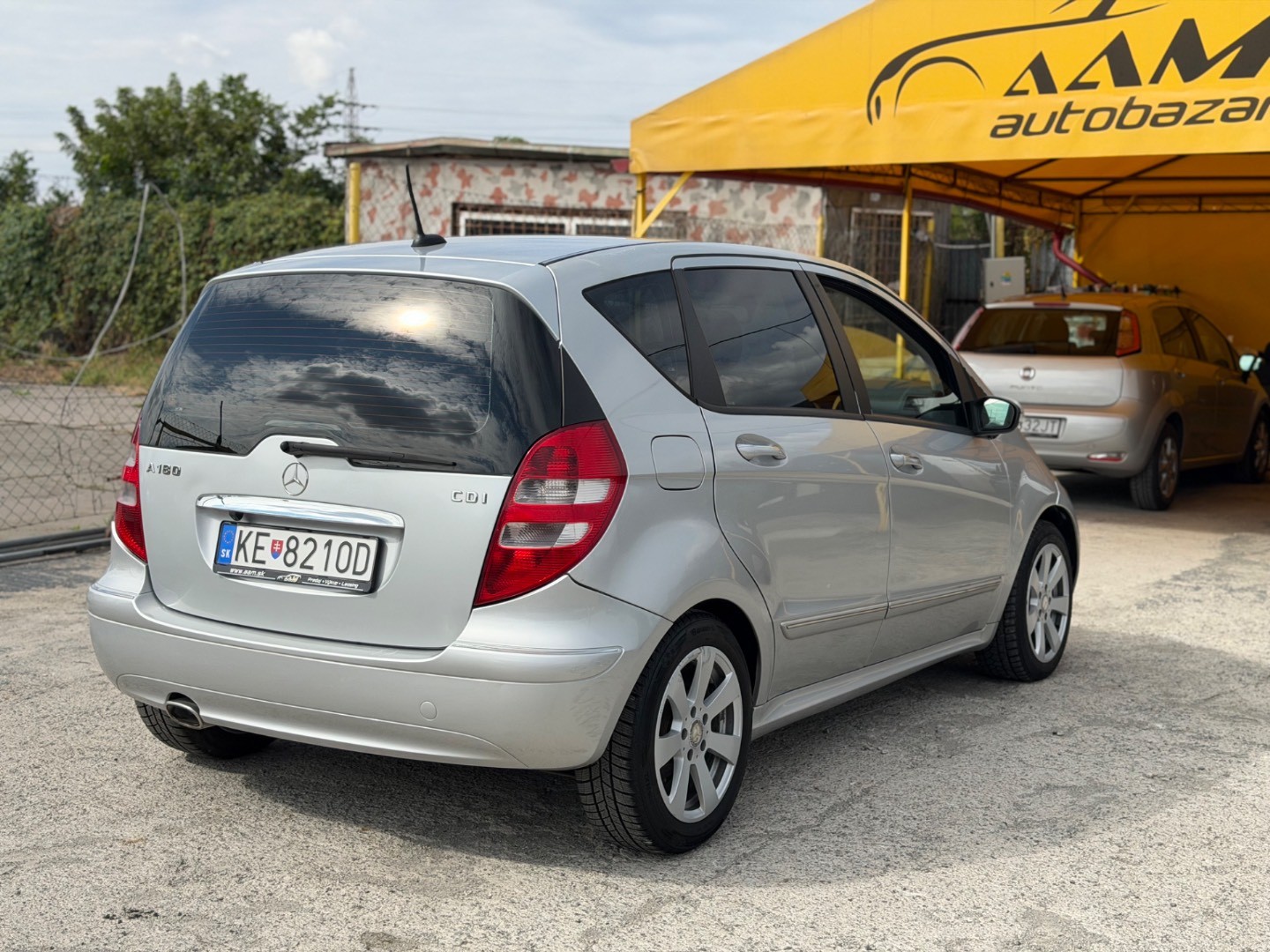 Mercedes-Benz A trieda 180 CDI Elegance AUTOTRONIC – Obrázok 6