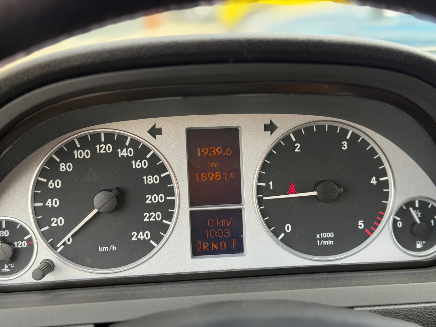 Mercedes-Benz A trieda 180 CDI Elegance AUTOTRONIC – Obrázok 13