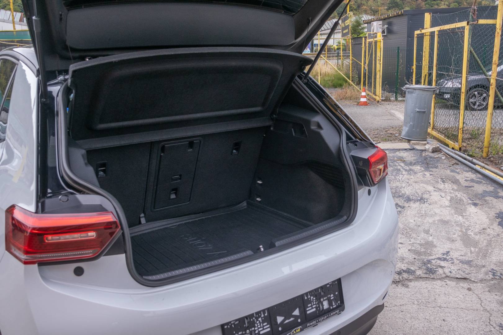 Volkswagen ID.3 58kWh -2021/64tis. KM-Tep. čerpadlo -NEBÚRANÉ – Obrázok 11