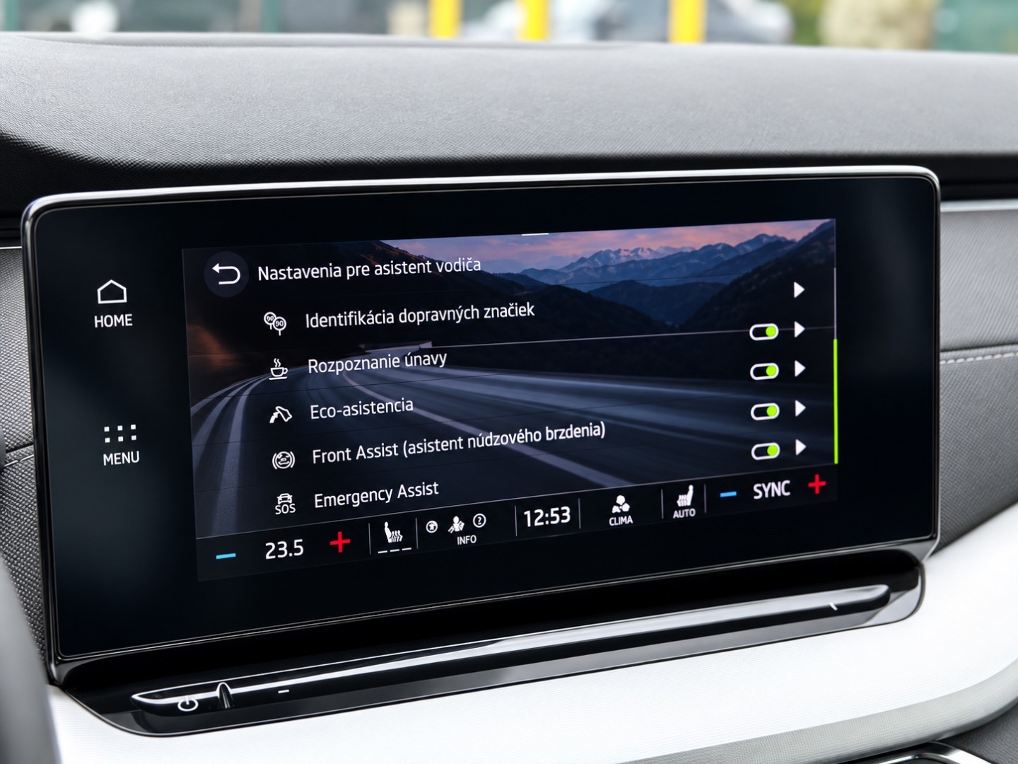 Škoda Octavia Combi 2.0 TDI SCR Style+ DSG -NEBÚRANÉ – Obrázok 11