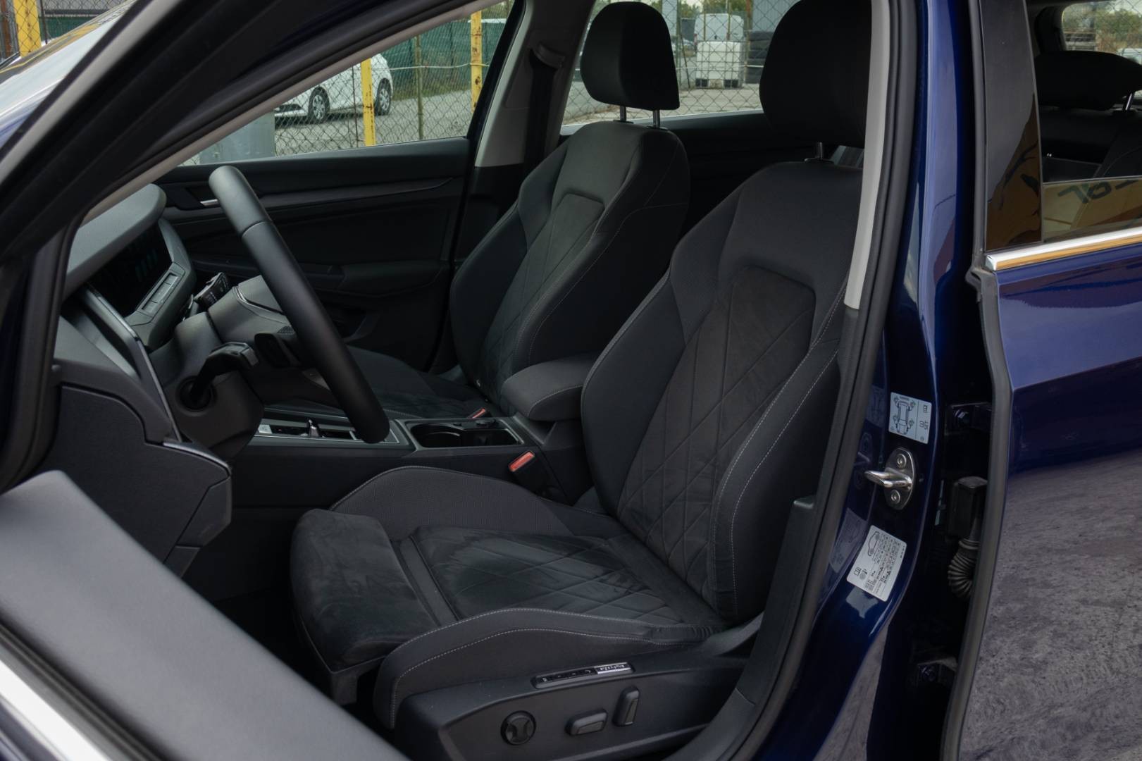 Volkswagen Golf 1.4 eHybrid GTE DSG – Obrázok 12