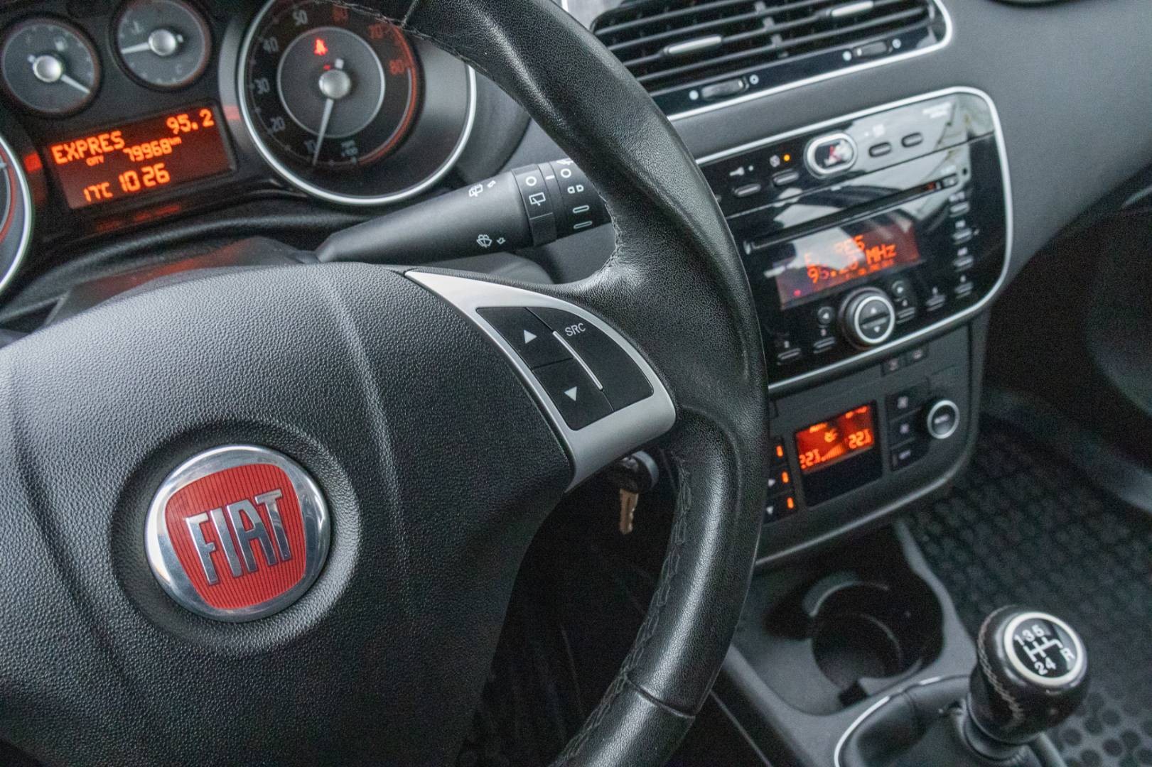 Fiat Grande Punto 1.4 Lounge - SK Pôvod/1.Majiteľ -NEHAVAROVANÉ – Obrázok 17