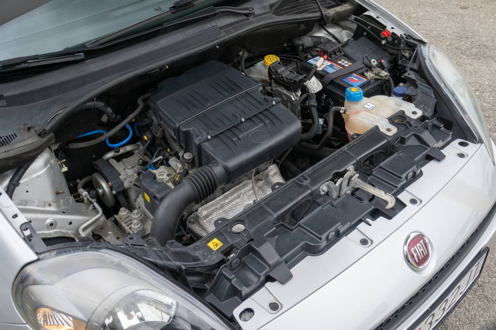 Fiat Grande Punto 1.4 Lounge - SK Pôvod/1.Majiteľ -NEHAVAROVANÉ – Obrázok 25