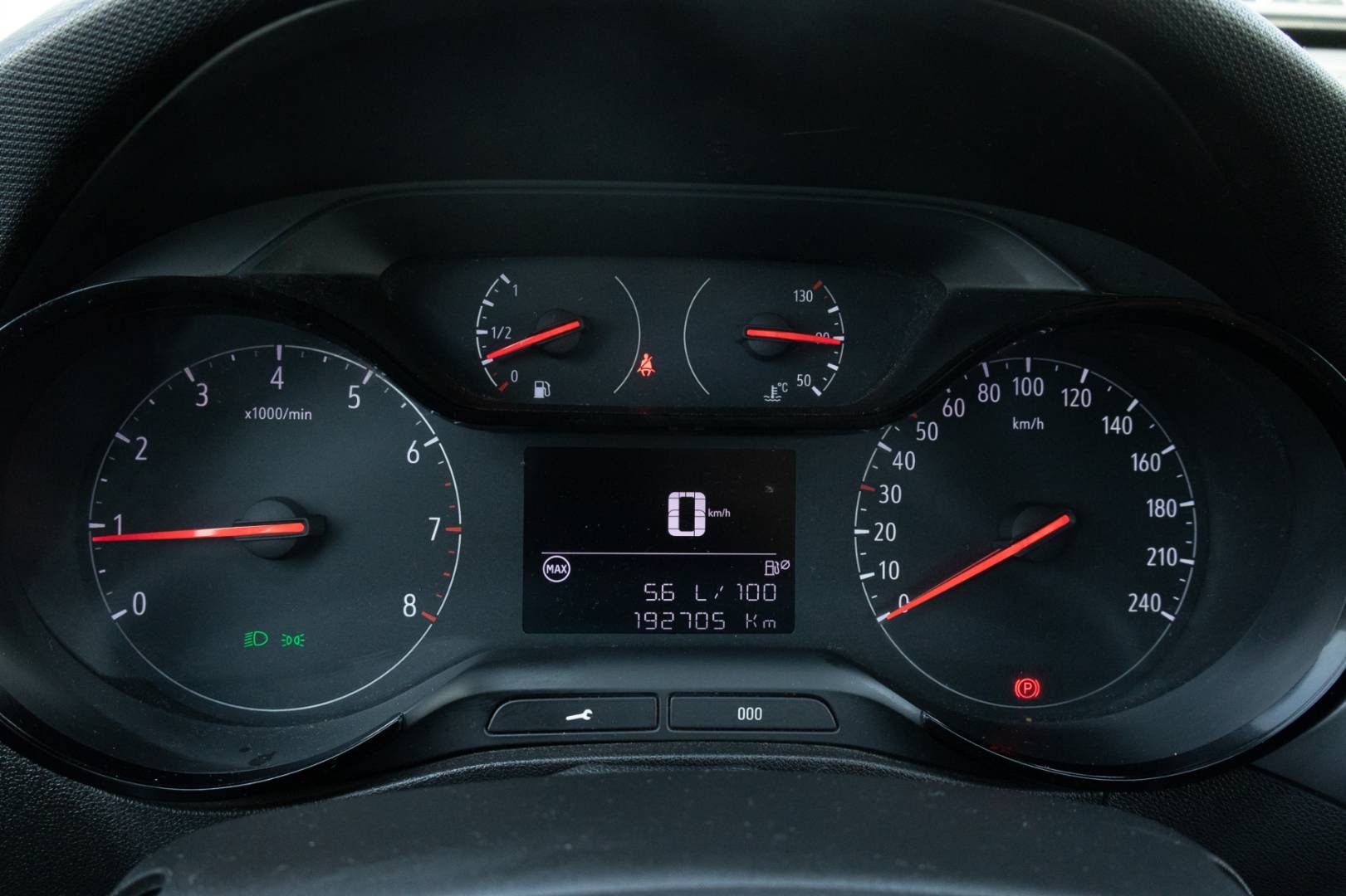 Opel Crossland X 1.2 TURBO S&S Enjoy – Obrázok 15