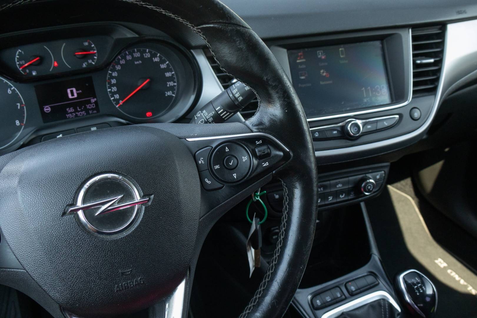 Opel Crossland X 1.2 TURBO S&S Enjoy – Obrázok 16